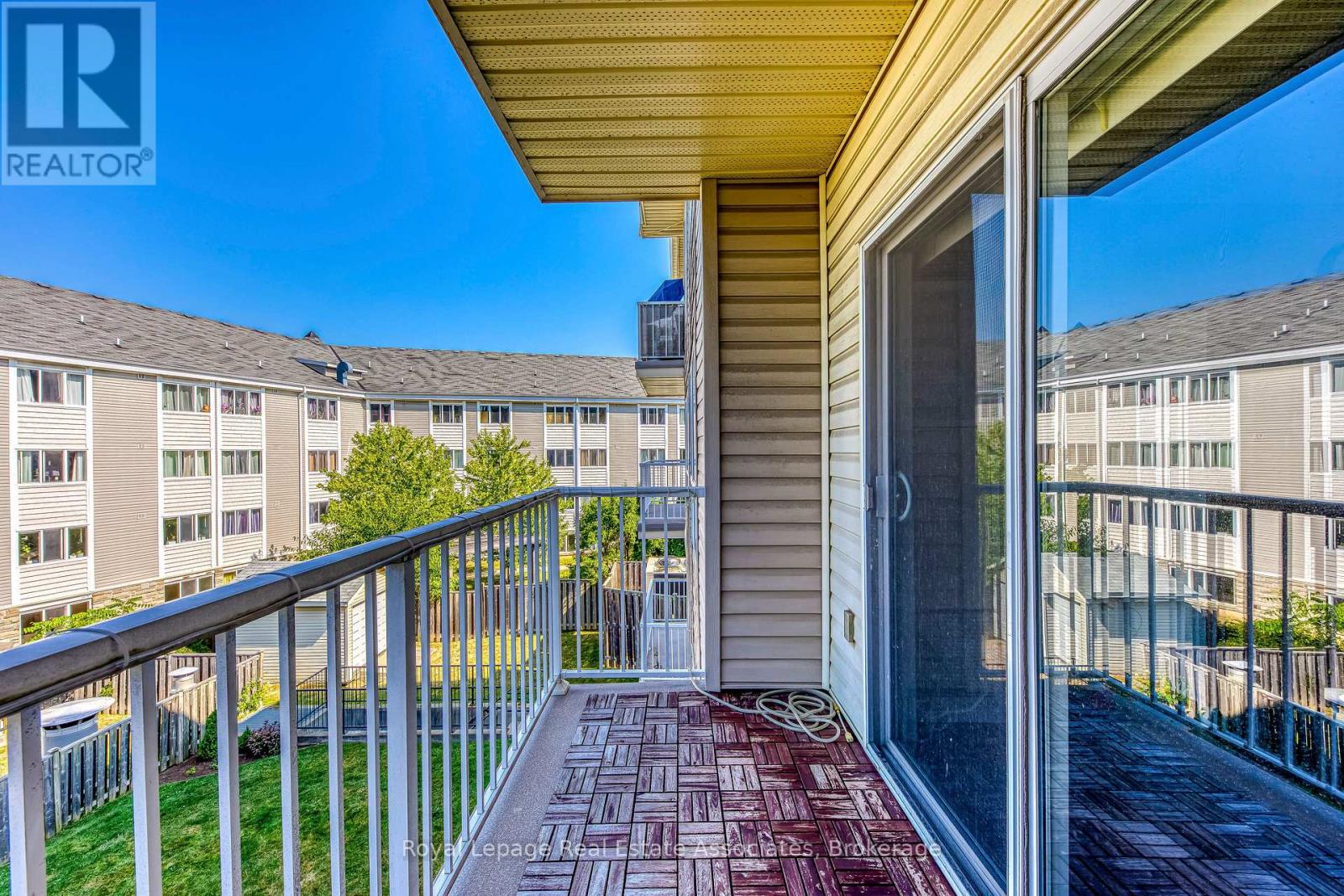 Photo 13 of 309 8 Harris Street, Cambridge ON