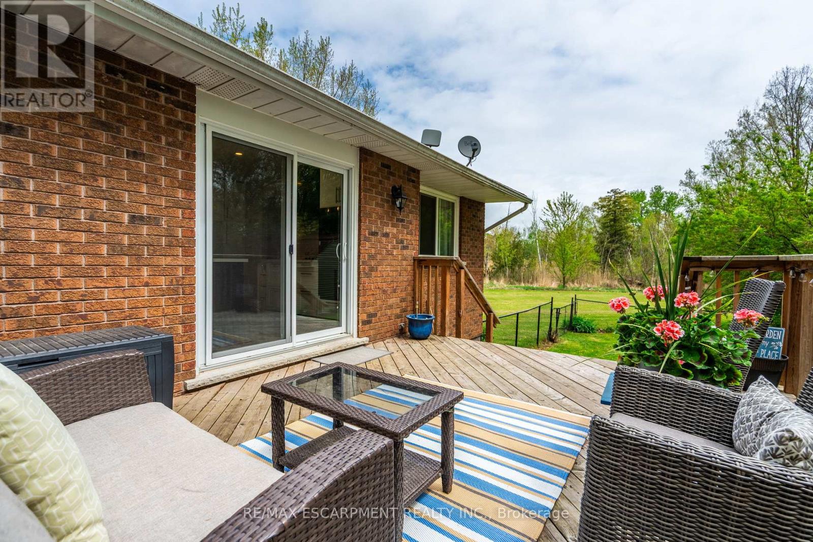 Photo 30 of 152 Concession 7 Road E, Hamilton ON