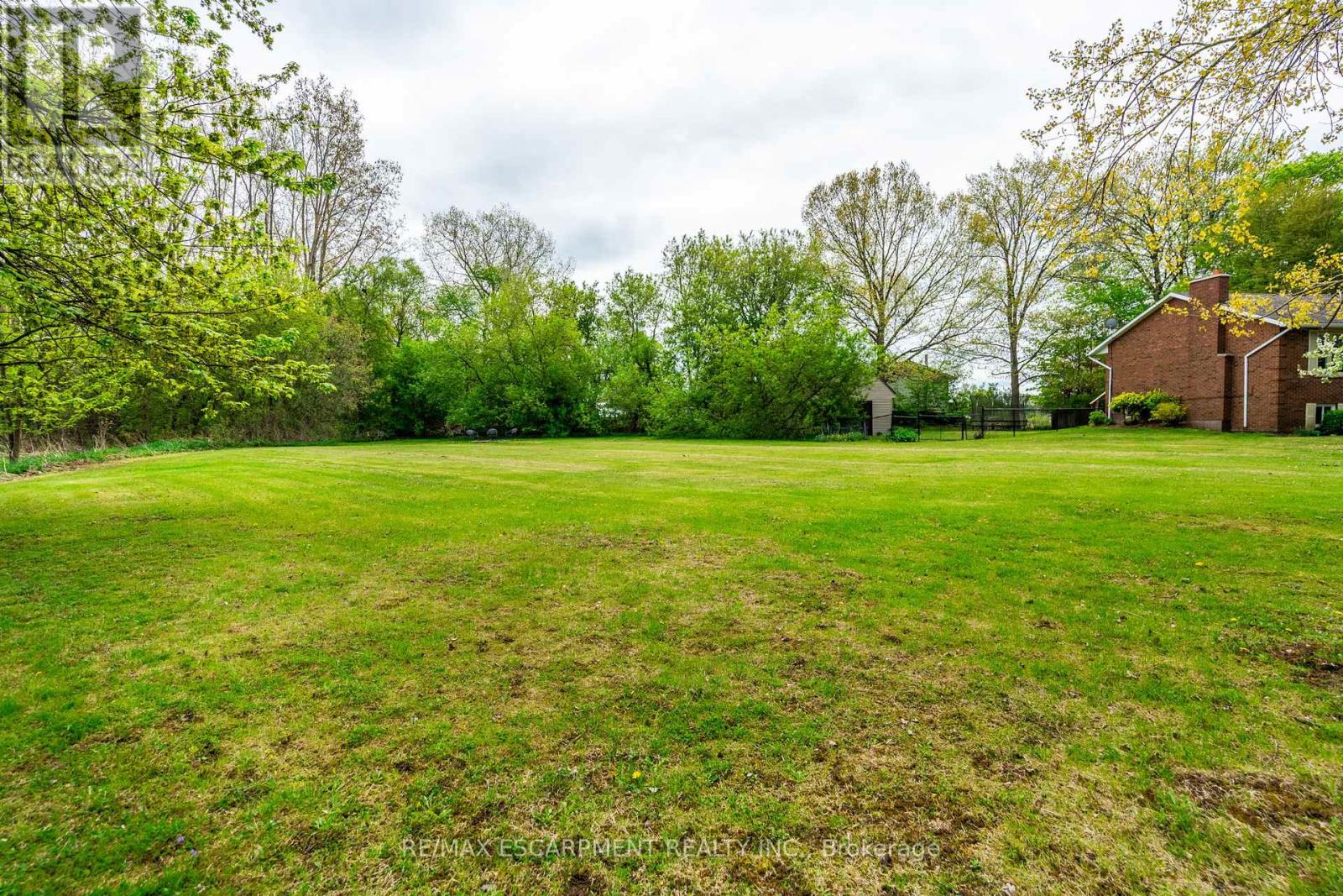 Photo 33 of 152 Concession 7 Road E, Hamilton ON