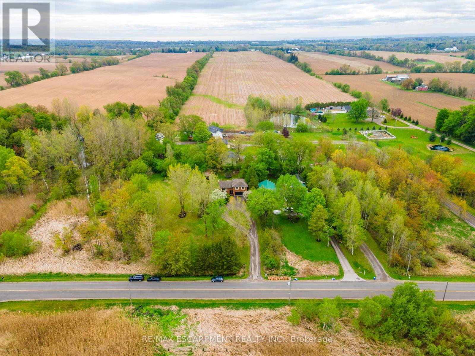 Photo 41 of 152 Concession 7 Road E, Hamilton ON