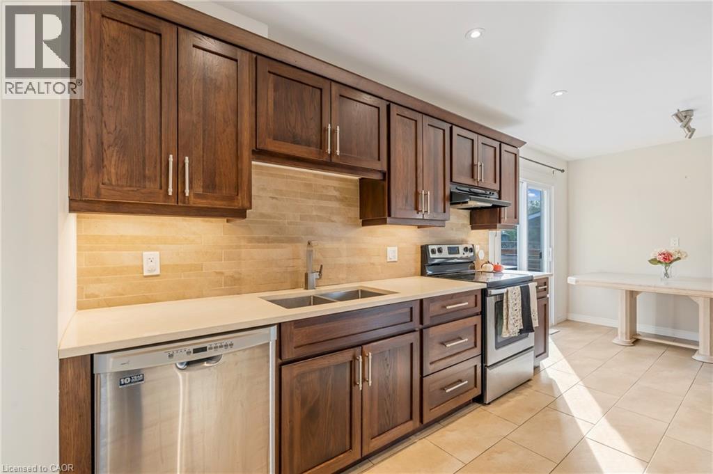 Photo 9 of 88 Rand Street, Stoney Creek ON