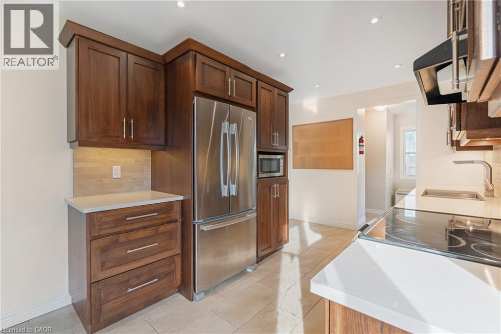 Photo 42 of 88 Rand Street, Stoney Creek ON