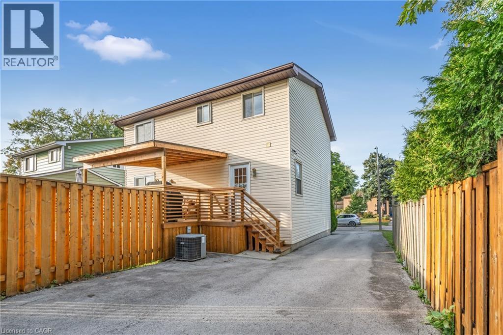 Photo 4 of 88 Rand Street, Stoney Creek ON