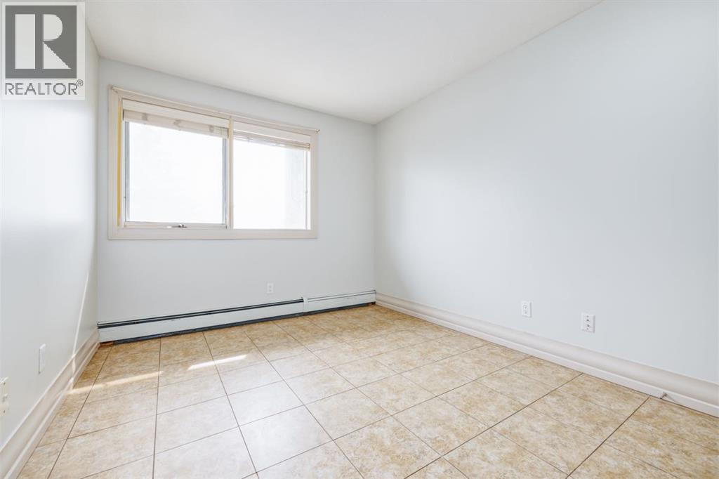 7, 304 Village Mews SW, Calgary, Alberta