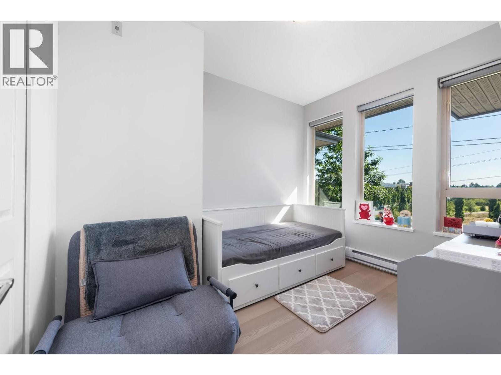 Photo 2 of 1415 5115 Garden City Road, Richmond BC