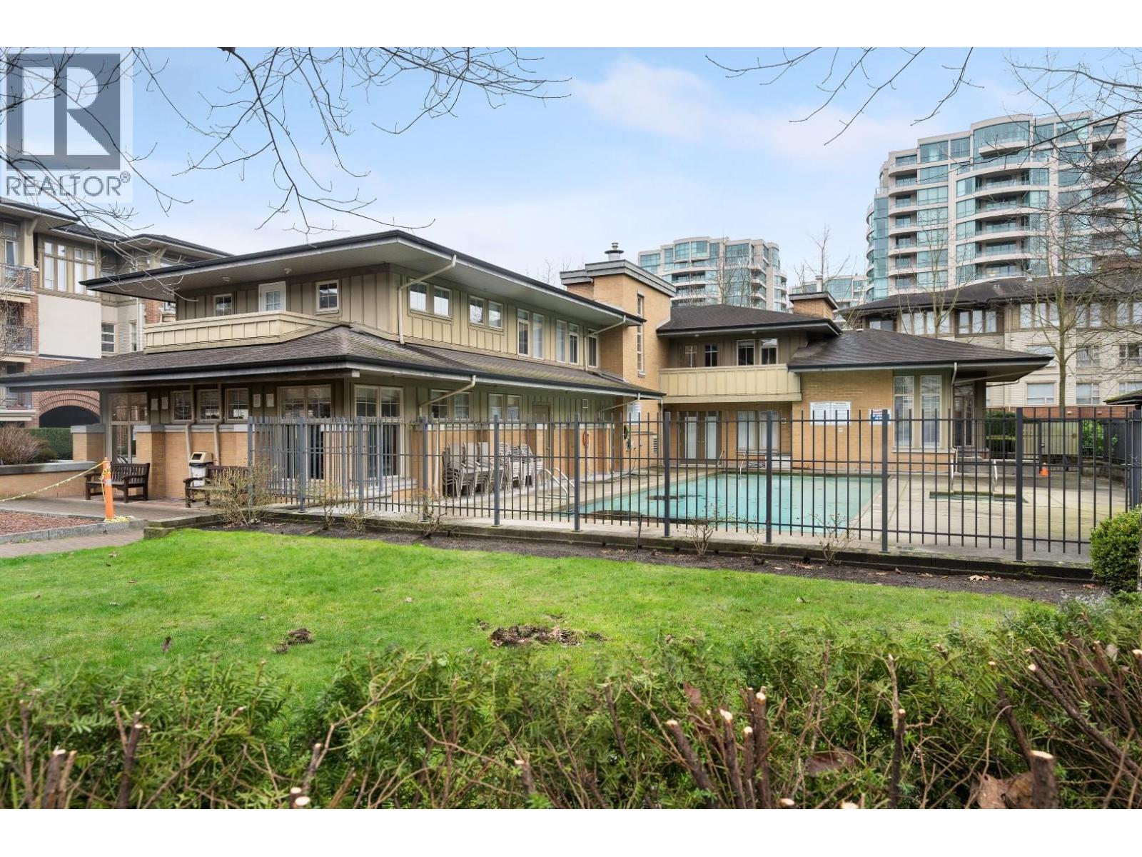 Photo 32 of 1415 5115 Garden City Road, Richmond BC