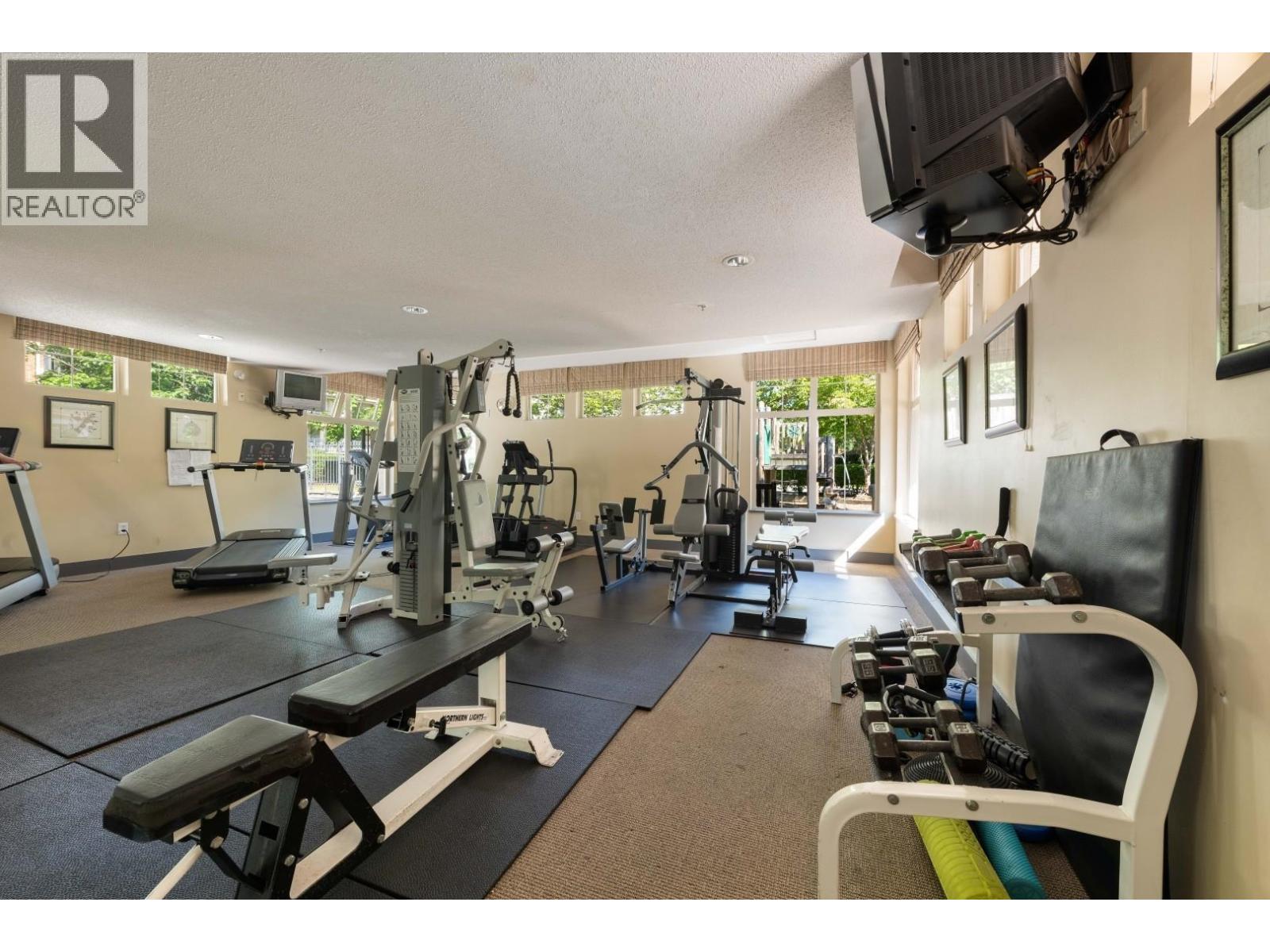 Photo 8 of 1415 5115 Garden City Road, Richmond BC