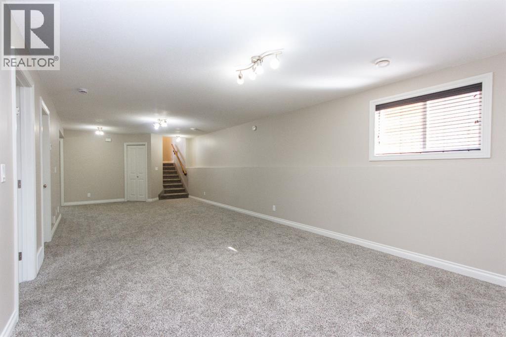 Photo 10 of 78 Trimble Close, Red Deer AB