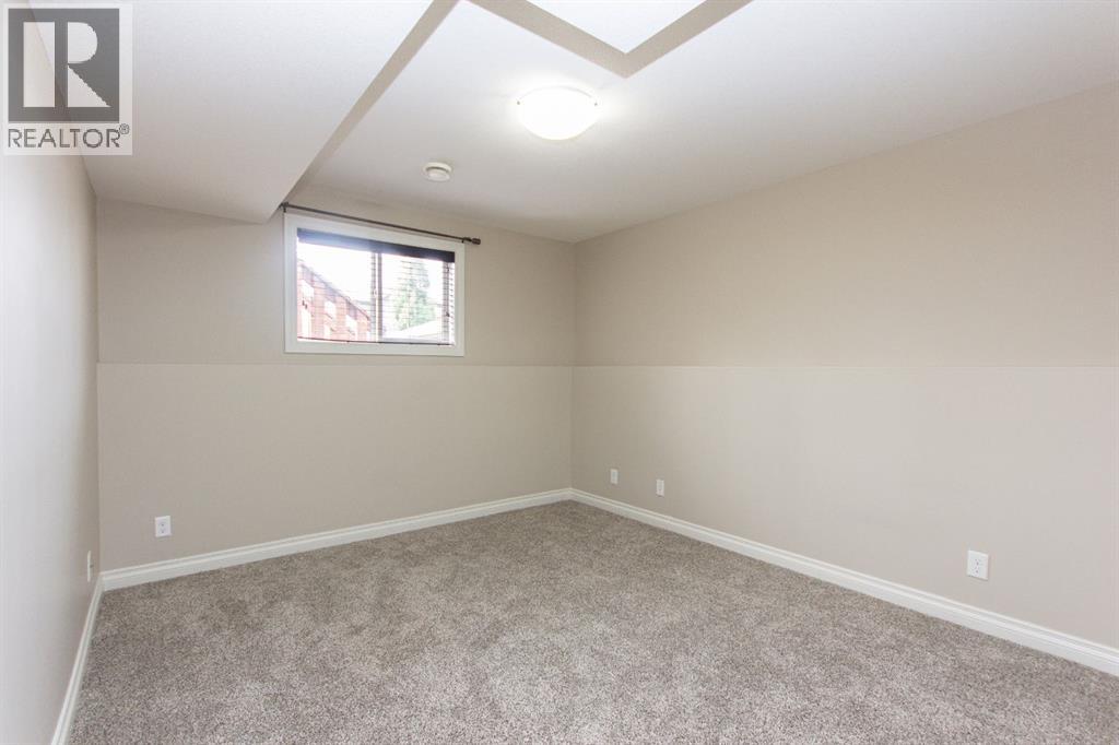Photo 38 of 78 Trimble Close, Red Deer AB