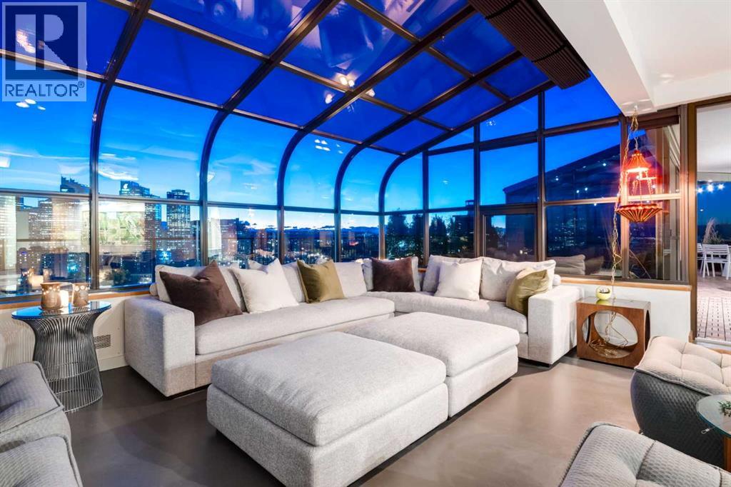 Single Family House for Sale in   Meredith Road NE Crescent Heights Calgary 