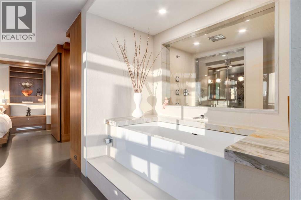 Single Family House for Sale in   Meredith Road NE Crescent Heights Calgary 