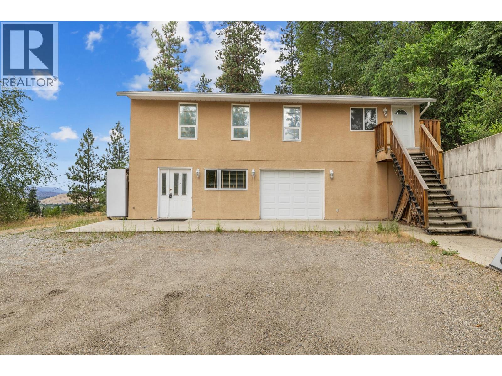 Photo 7 of 1915 Hollywood Road S, Kelowna BC