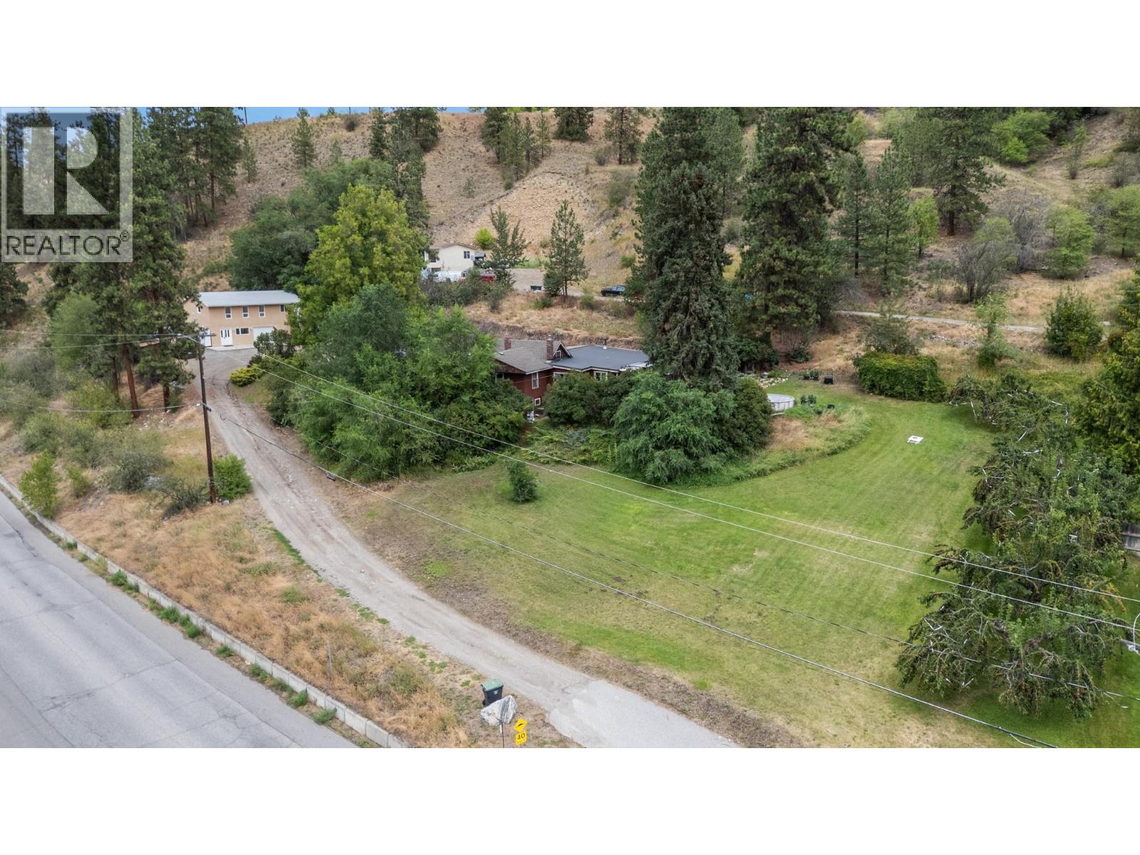 Photo 34 of 1915 Hollywood Road S, Kelowna BC