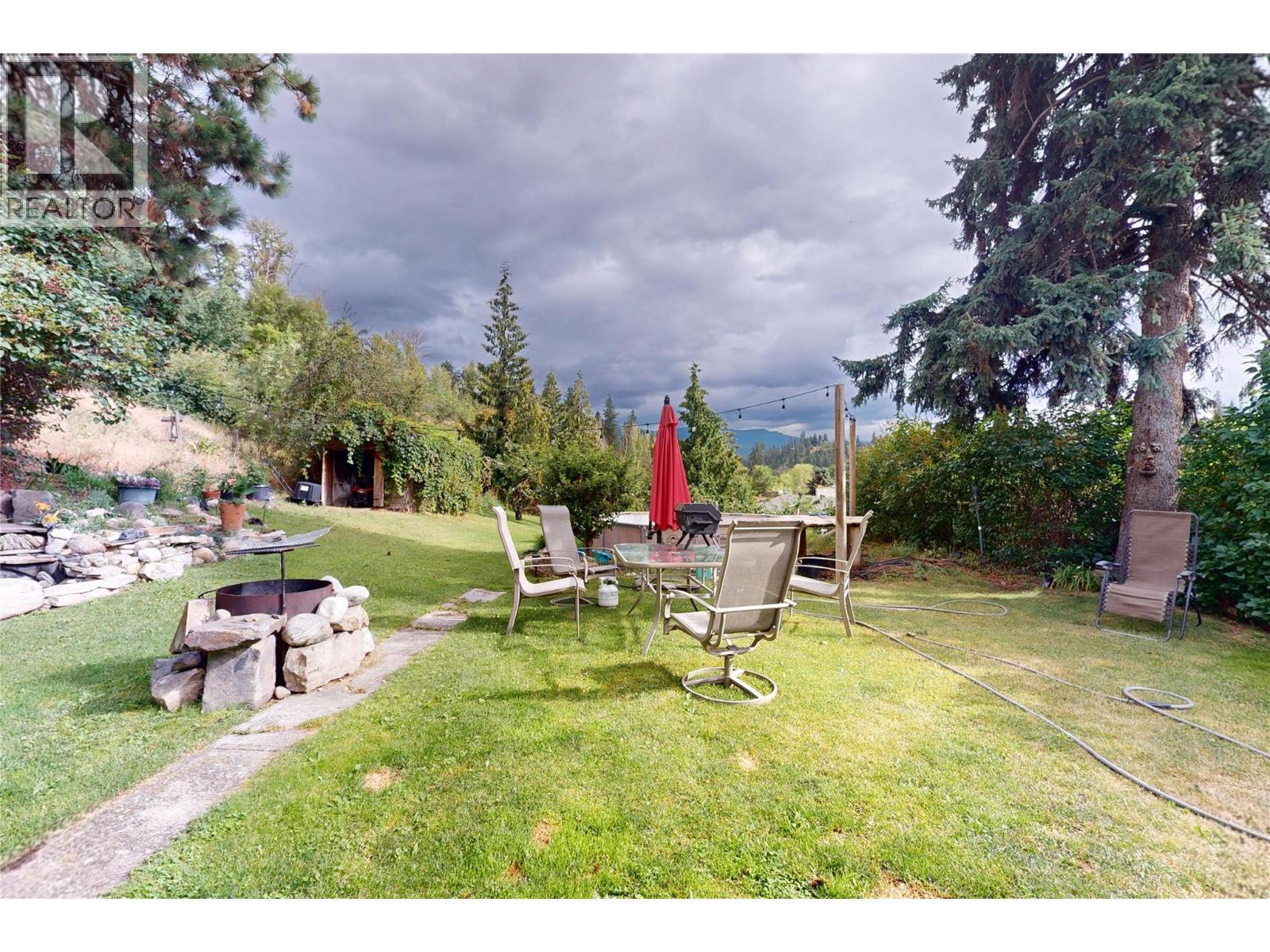 Photo 43 of 1915 Hollywood Road S, Kelowna BC