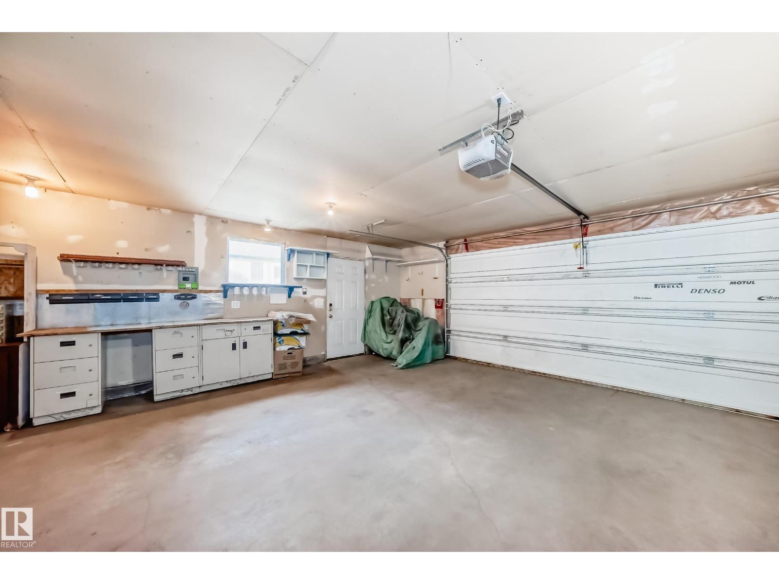 Photo 52 of 11425 71 St Nw, Edmonton AB