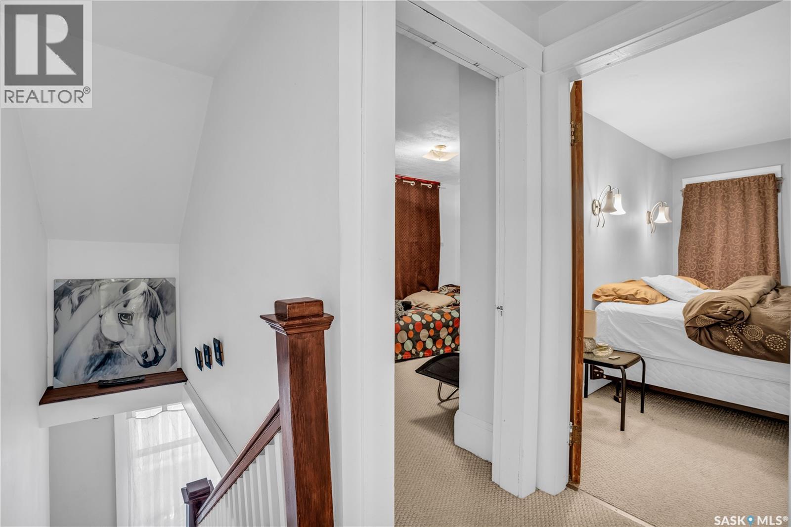 Photo 9 of 2128 Reynolds Street, Regina SK