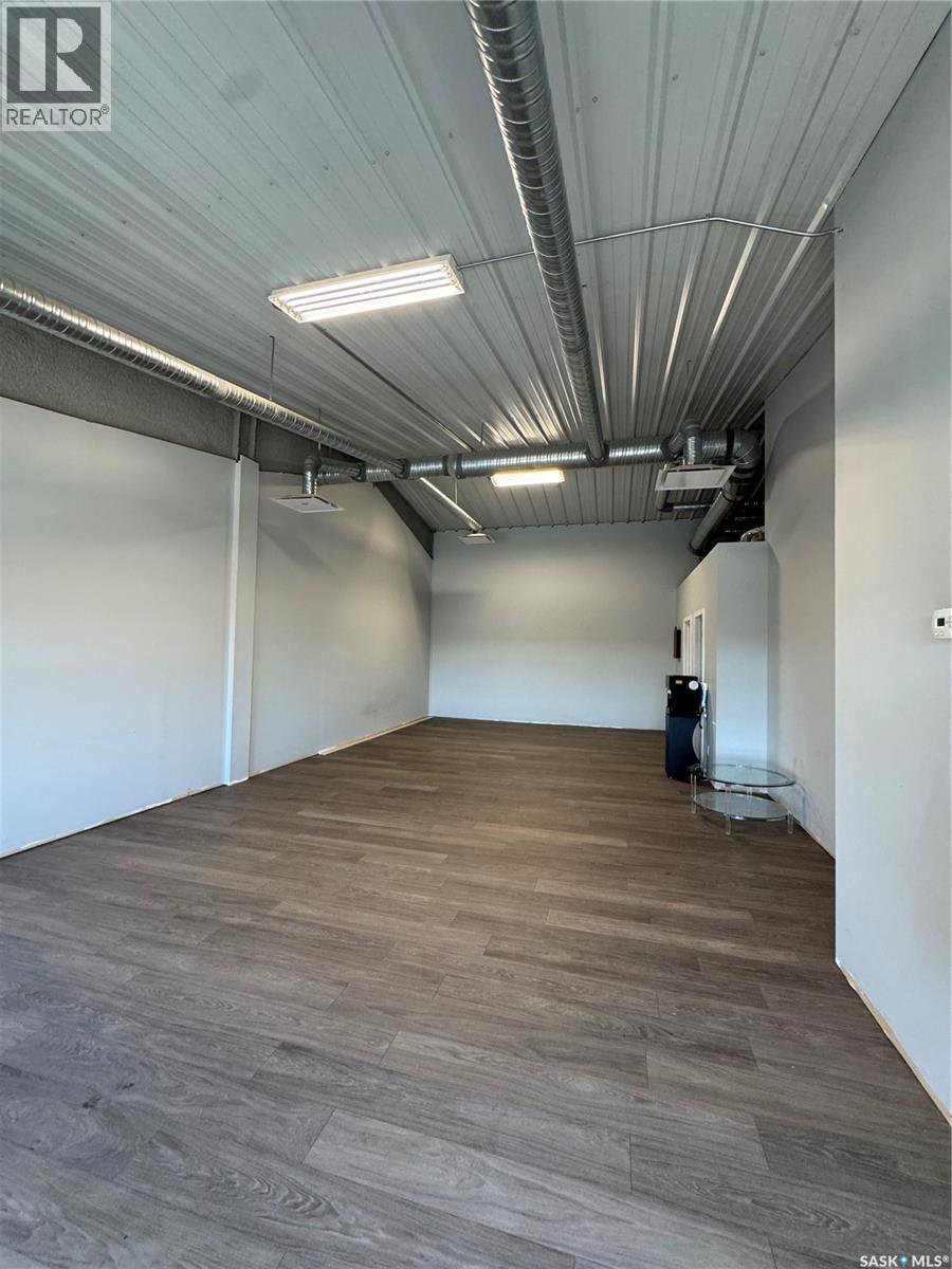 Photo 9 of 410 Dewdney Avenue, Regina SK