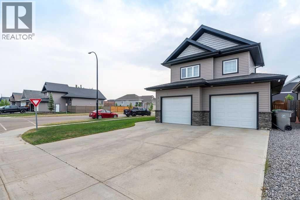 Photo 28 of 1802 59 B Avenueclose, Lloydminster AB