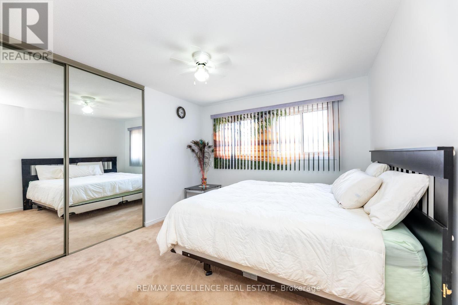 Photo 24 of 55 Atkins Circle, Brampton ON
