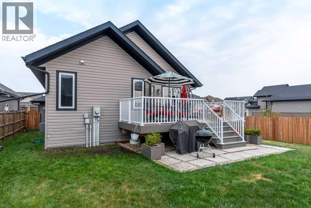 Photo 44 of 1802 59 B Avenueclose, Lloydminster AB
