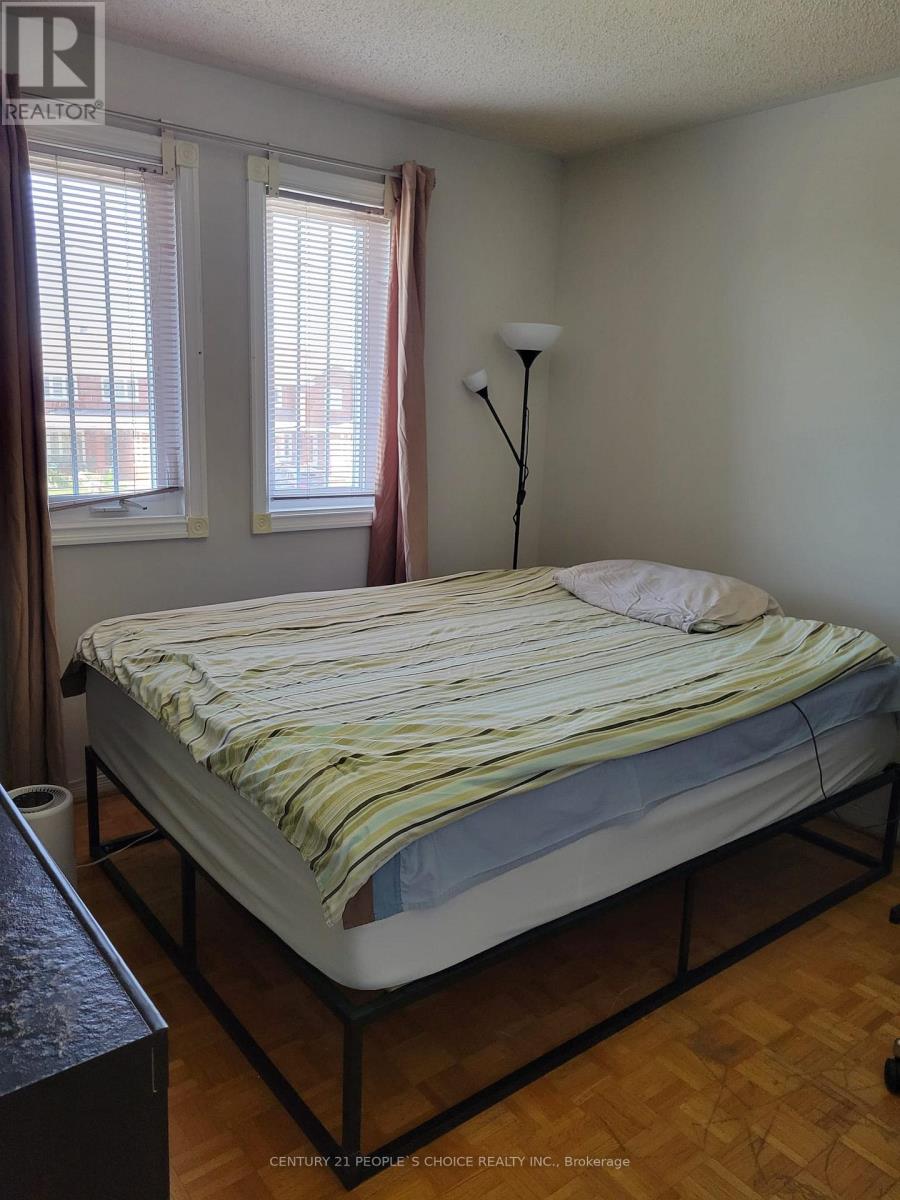 Photo 19 of 164 Cinrickbar Drive, Toronto ON