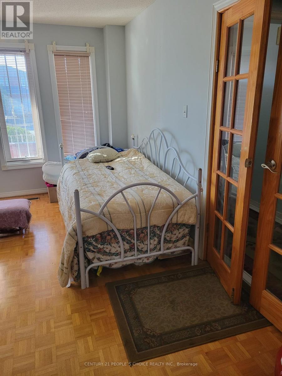 Photo 38 of 164 Cinrickbar Drive, Toronto ON