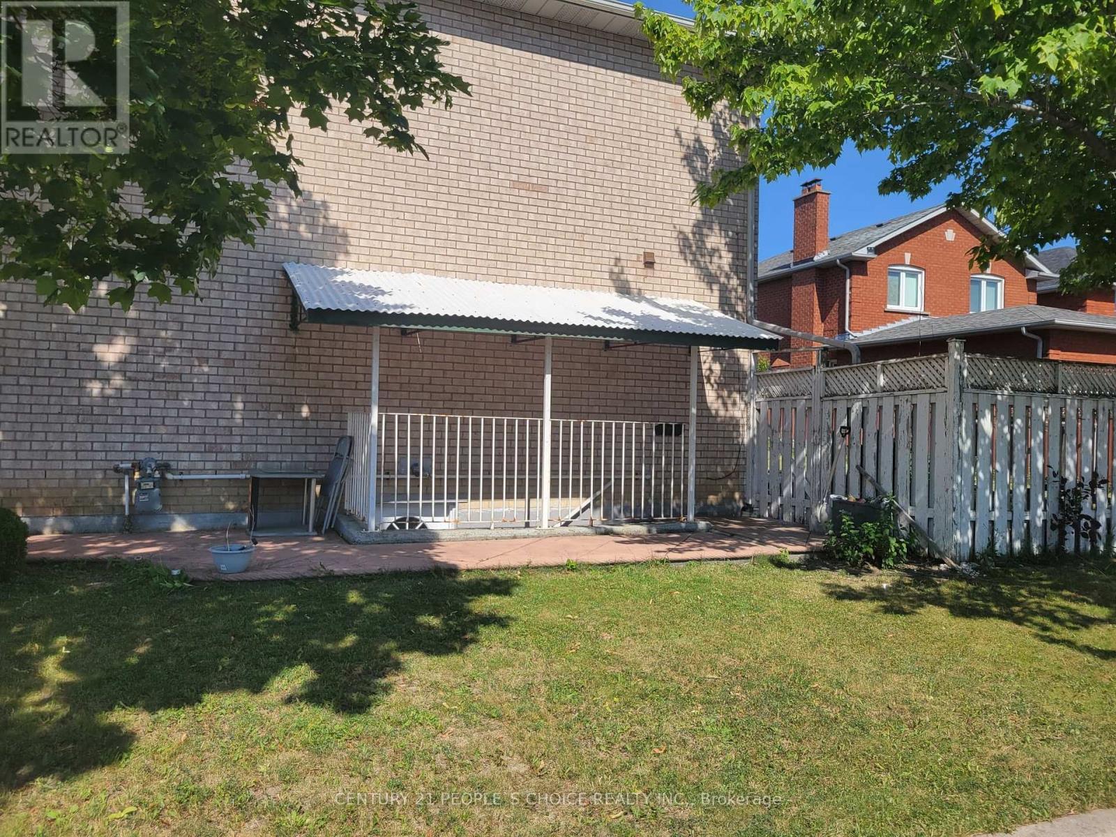 Photo 39 of 164 Cinrickbar Drive, Toronto ON