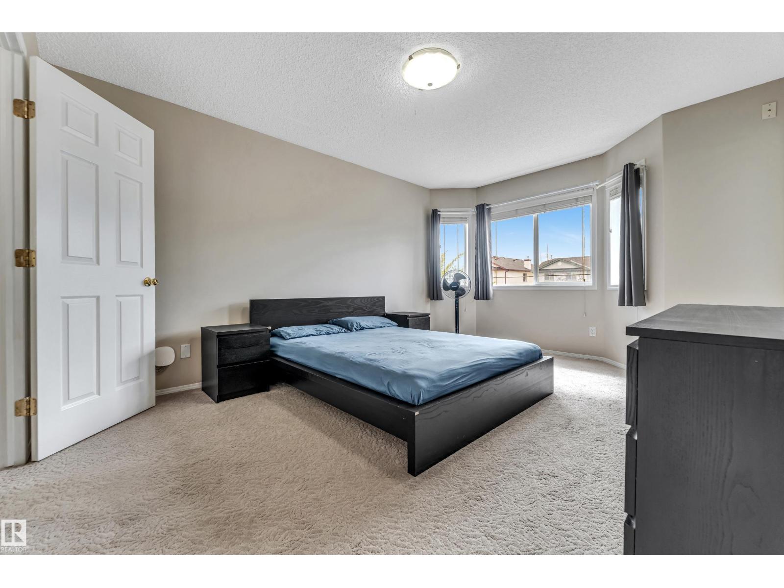 Photo 28 of 3320 27 Av Nw, Edmonton AB