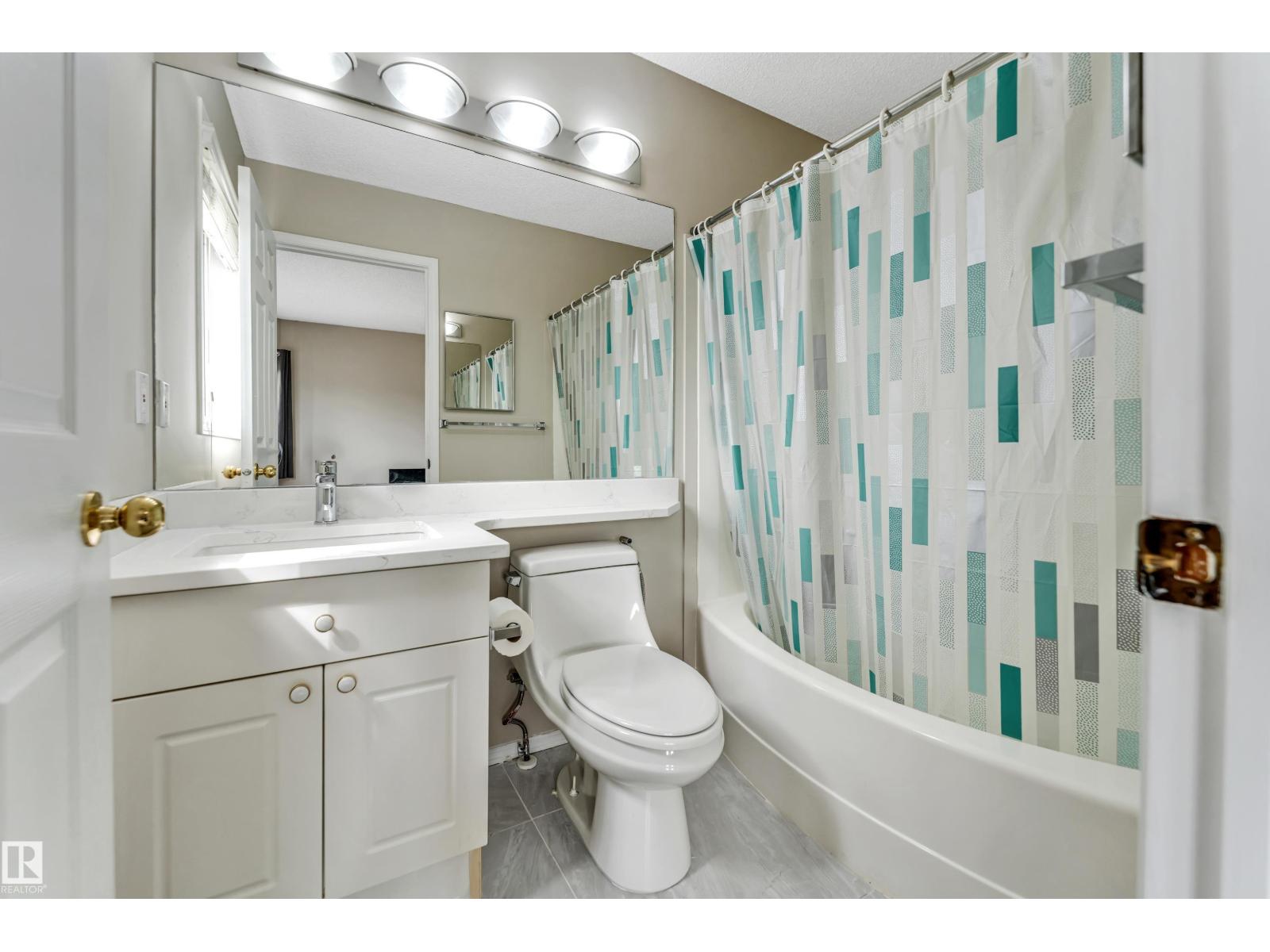 Photo 31 of 3320 27 Av Nw, Edmonton AB