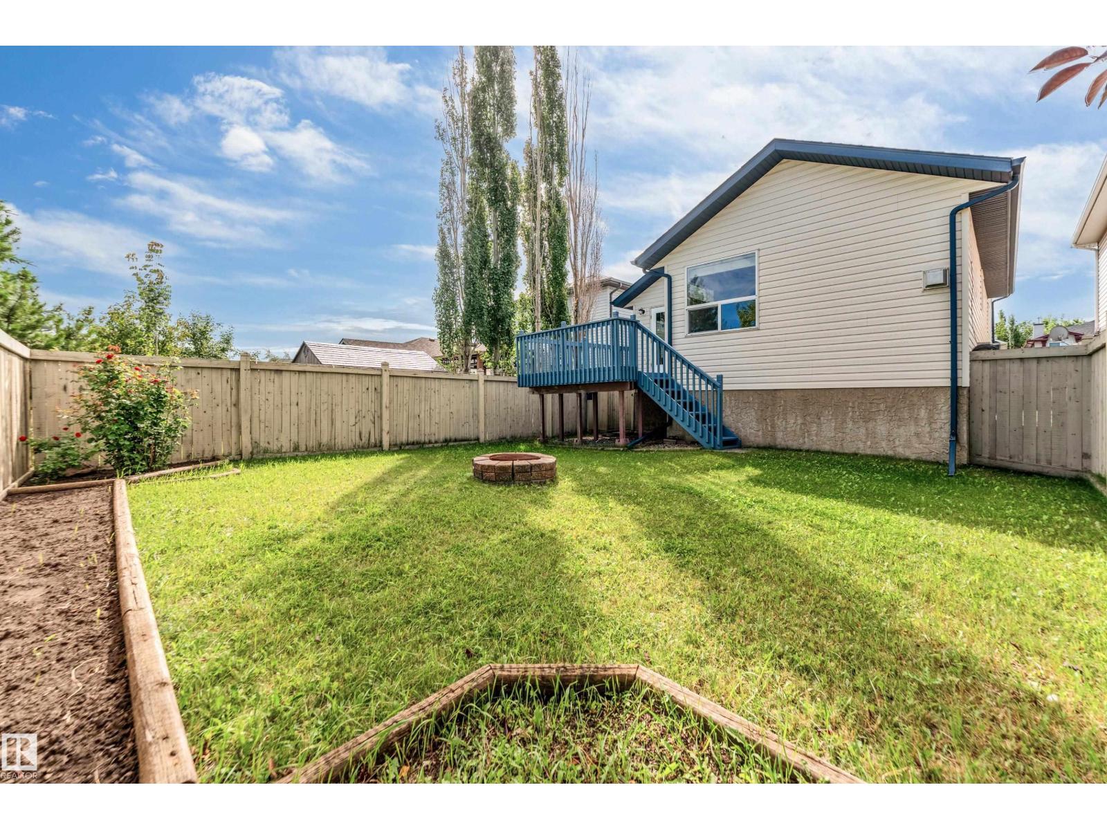Photo 5 of 3320 27 Av Nw, Edmonton AB