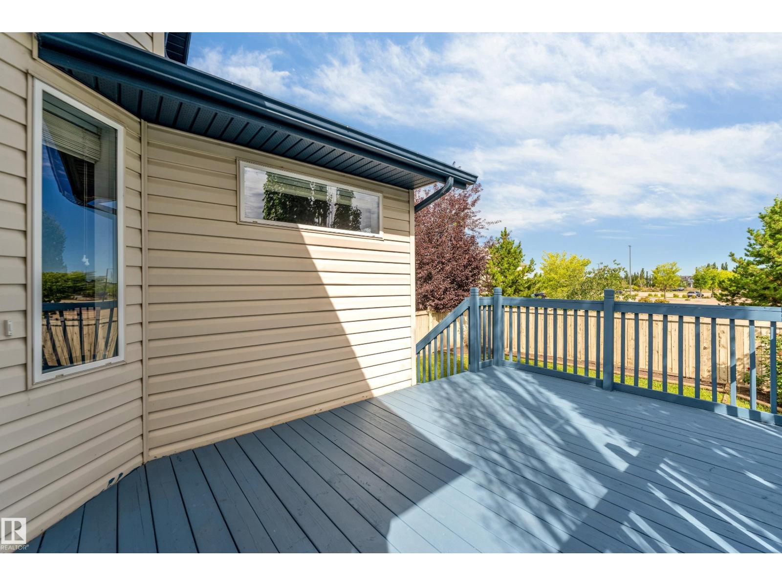 Photo 7 of 3320 27 Av Nw, Edmonton AB
