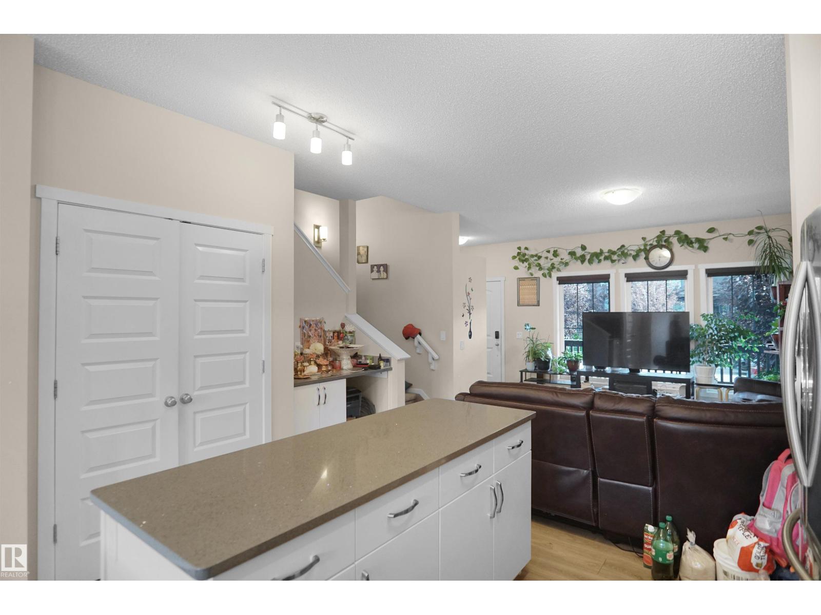 Photo 12 of 2636 Chokecherry Ln Sw Sw, Edmonton AB