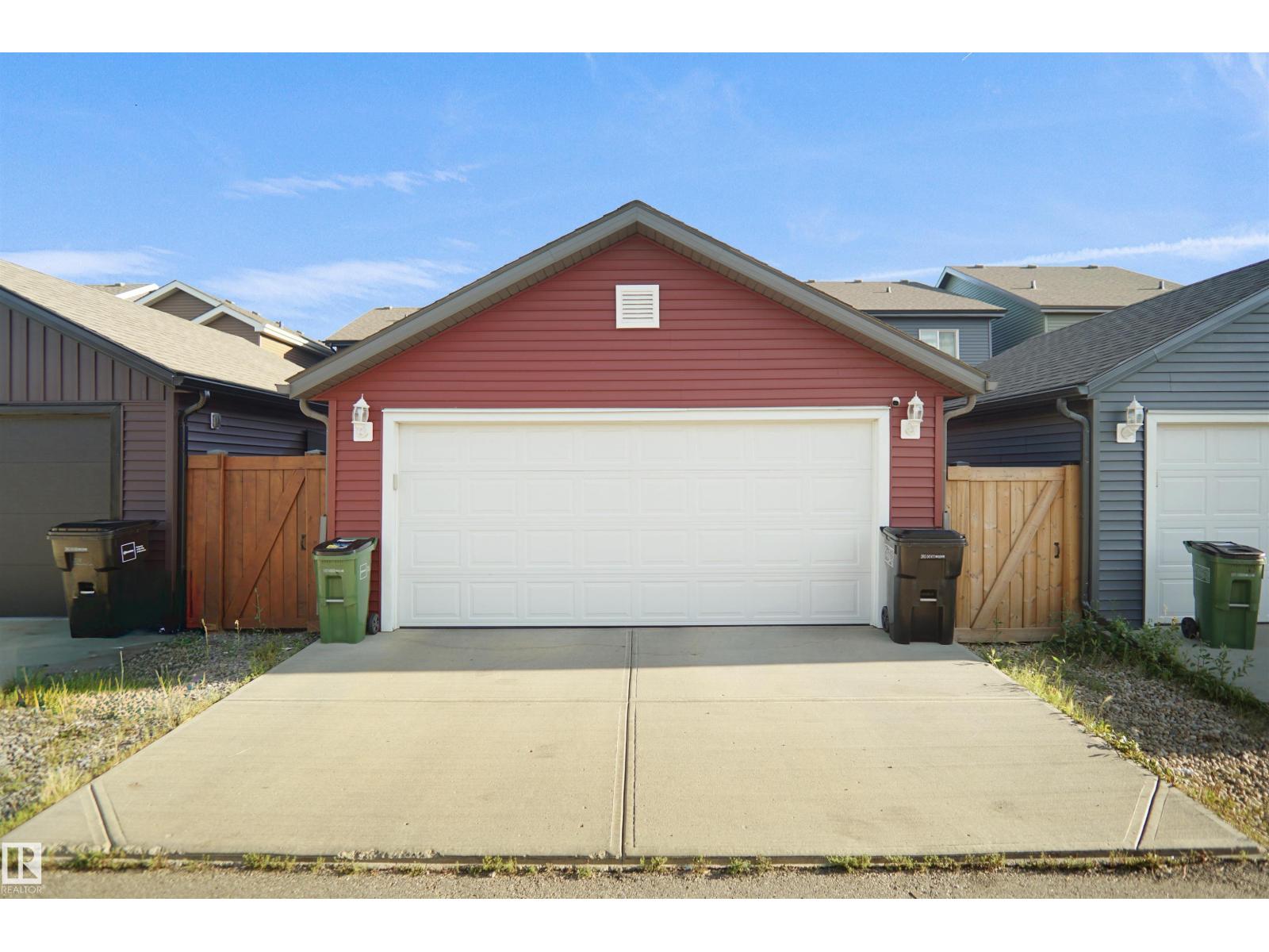 Photo 7 of 2636 Chokecherry Ln Sw Sw, Edmonton AB