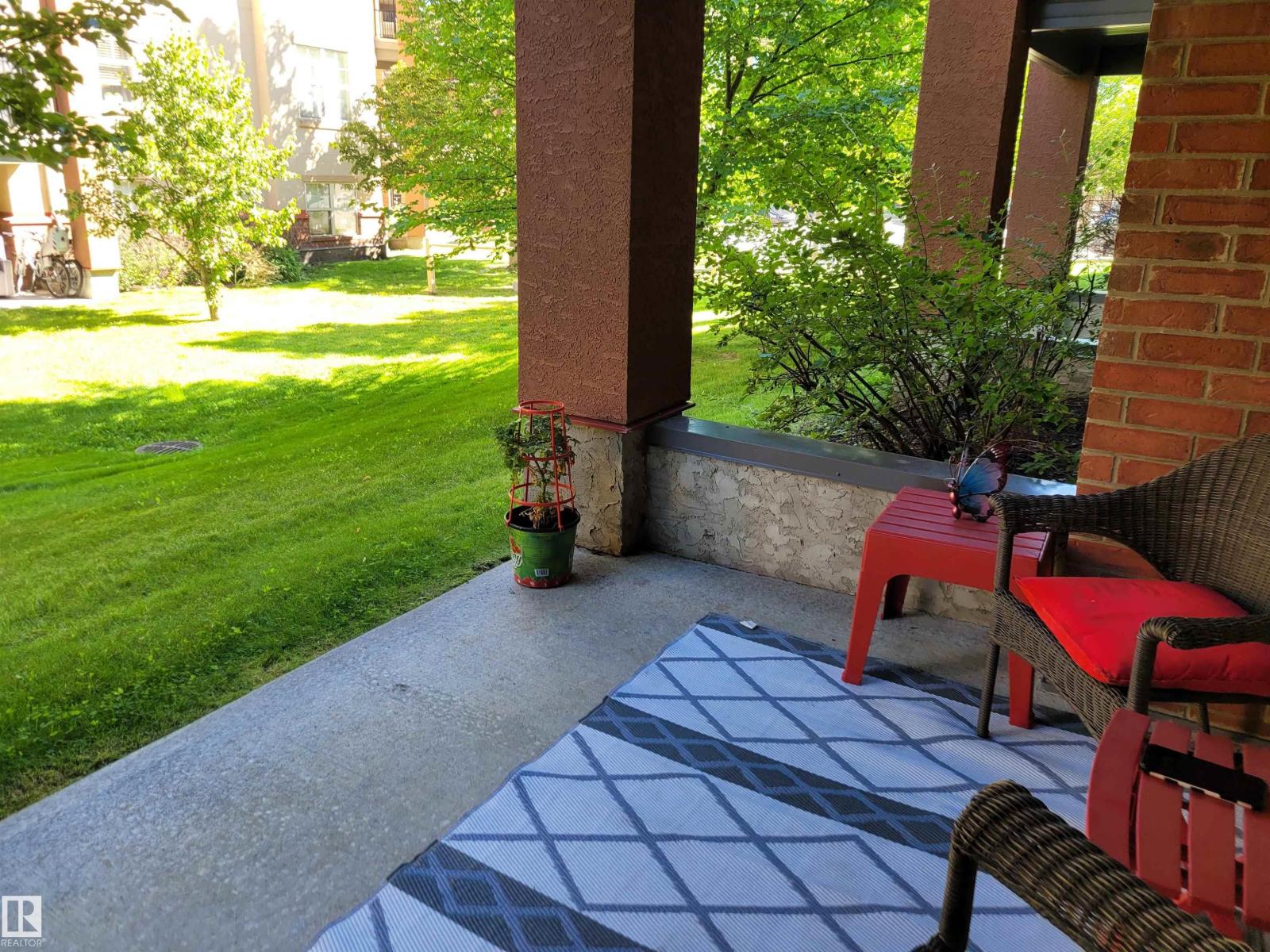 Photo 18 of 105 11449 Ellerslie Rd Sw, Edmonton AB