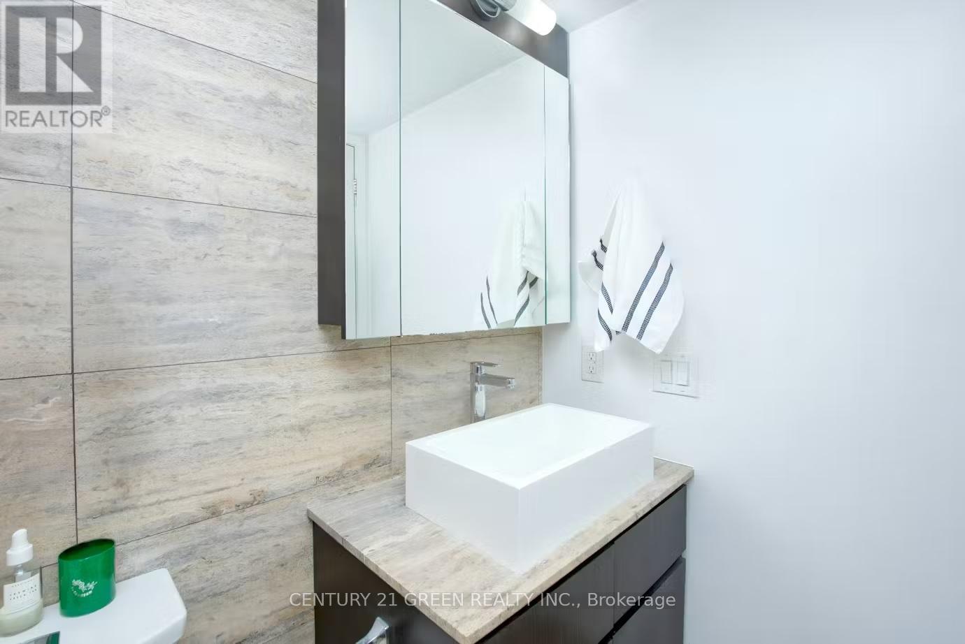Photo 12 of 2308 15 Iceboat Terrace, Toronto ON