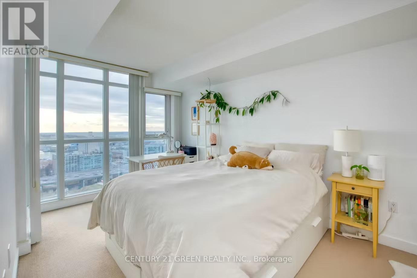 Photo 17 of 2308 15 Iceboat Terrace, Toronto ON