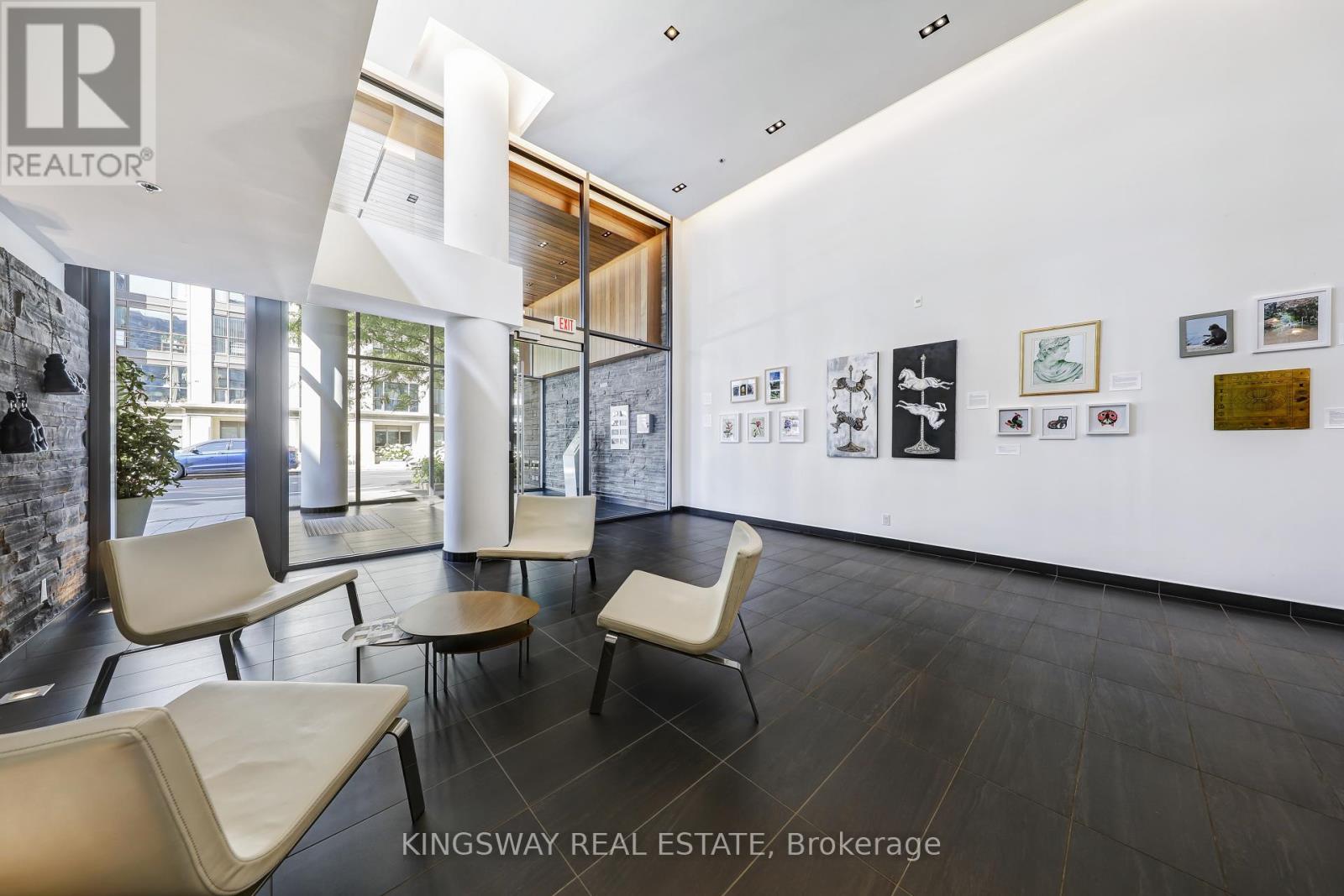 Photo 7 of 303 15 Beverley Street, Toronto ON