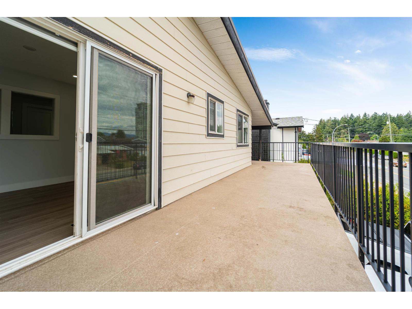 Photo 29 of 2071 Emerson Street, Abbotsford BC