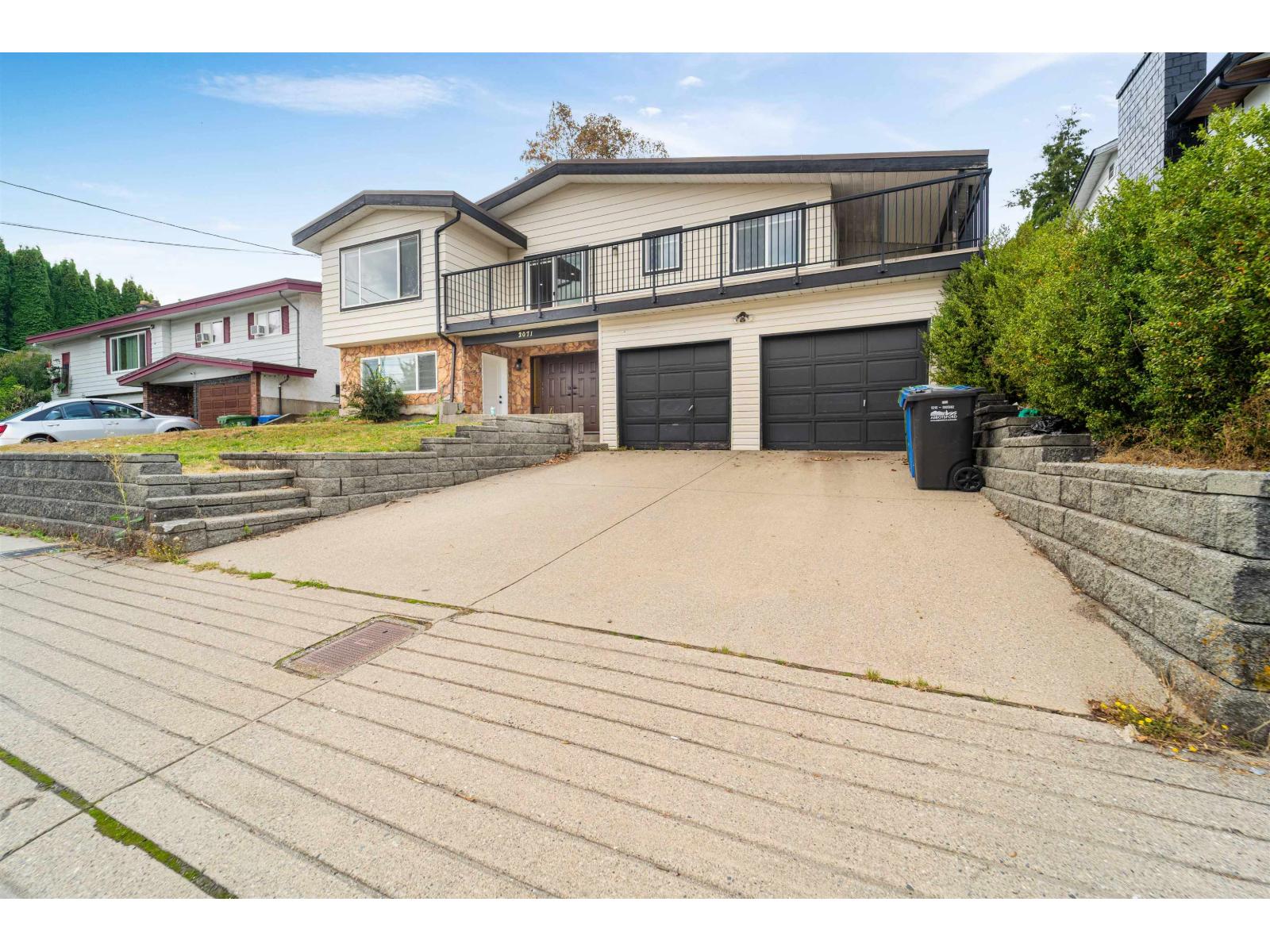 Photo 32 of 2071 Emerson Street, Abbotsford BC