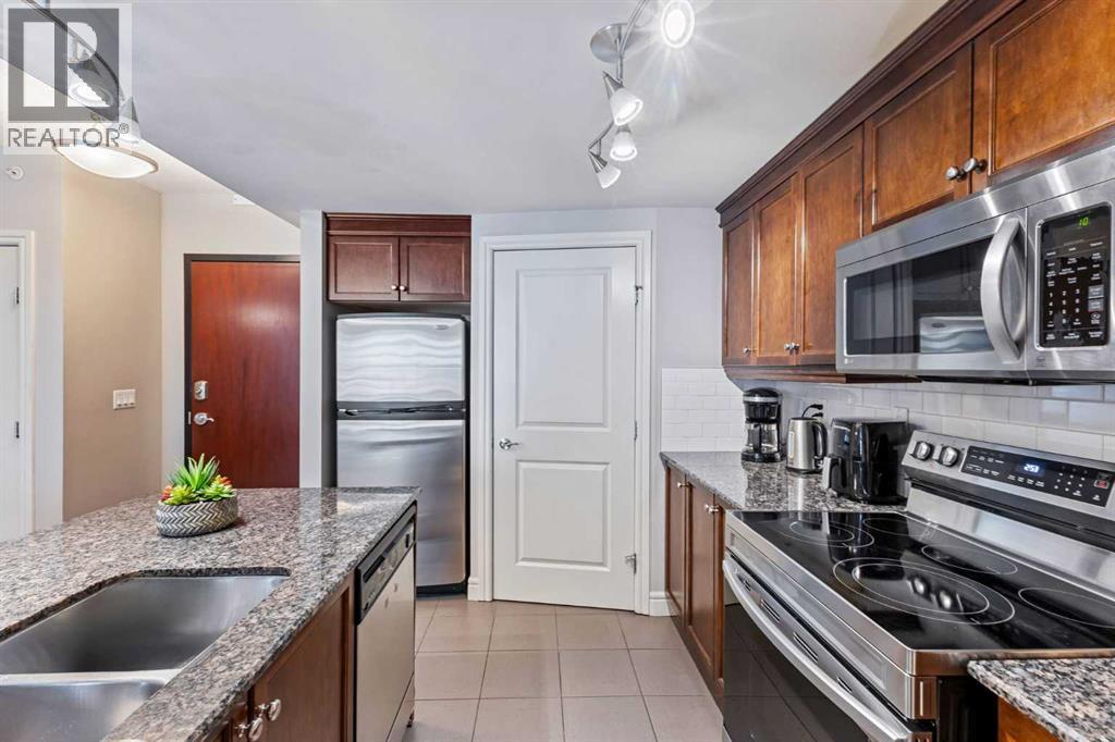 Single Family House for Sale in    Avenue SW Downtown Commercial Core Calgary 