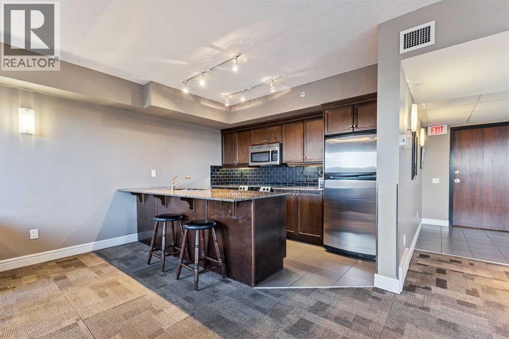 Single Family House for Sale in    Avenue SW Downtown Commercial Core Calgary 