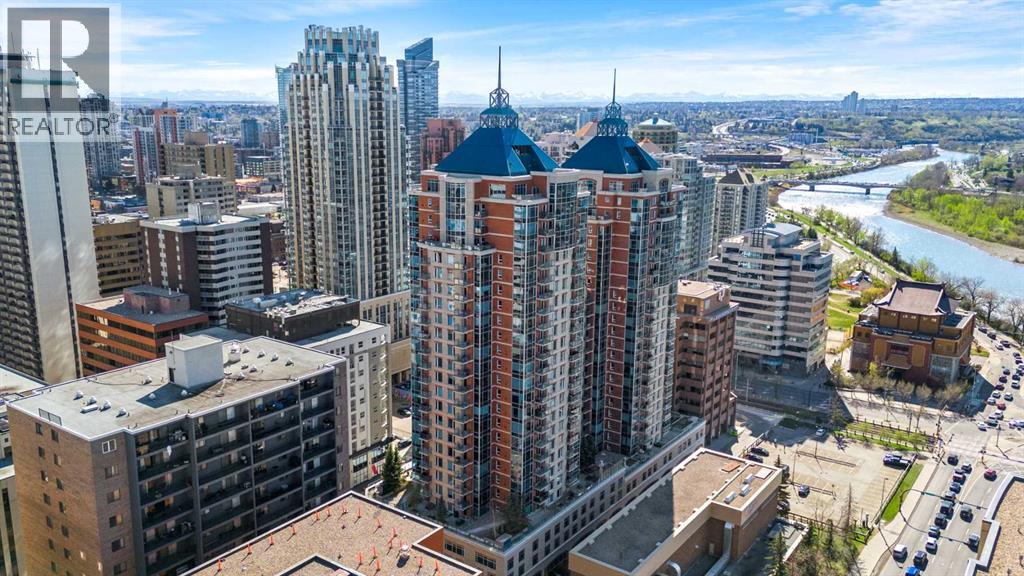 Single Family House for Sale in    Avenue SW Downtown Commercial Core Calgary 