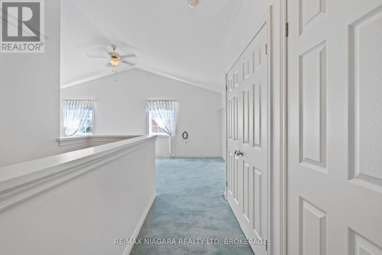 Photo 13 of 23 Portal Drive, Port Colborne ON