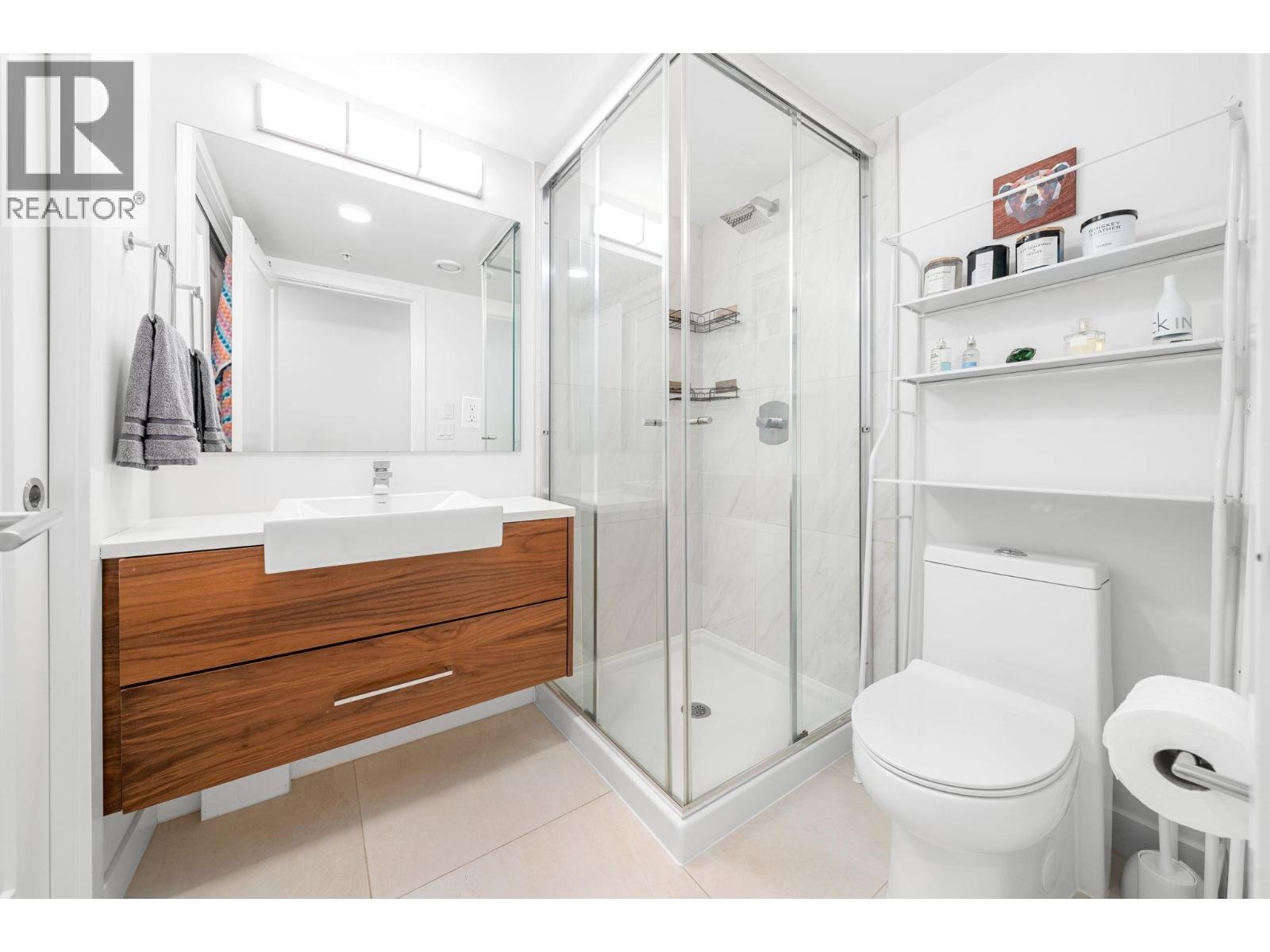Photo 36 of 35 720 E 3rd Street, North Vancouver BC