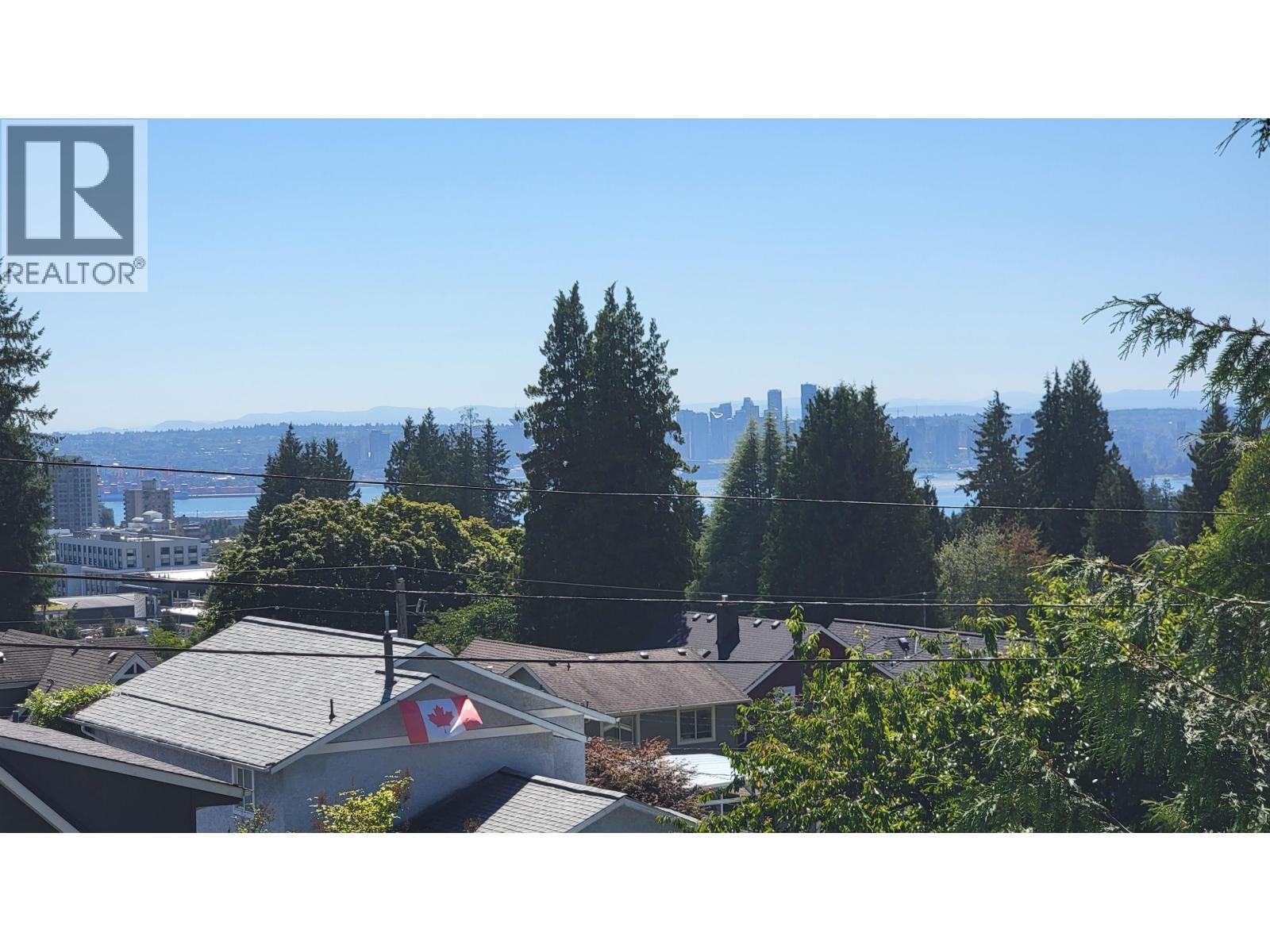 Photo 7 of 238 E 28th Street, North Vancouver BC