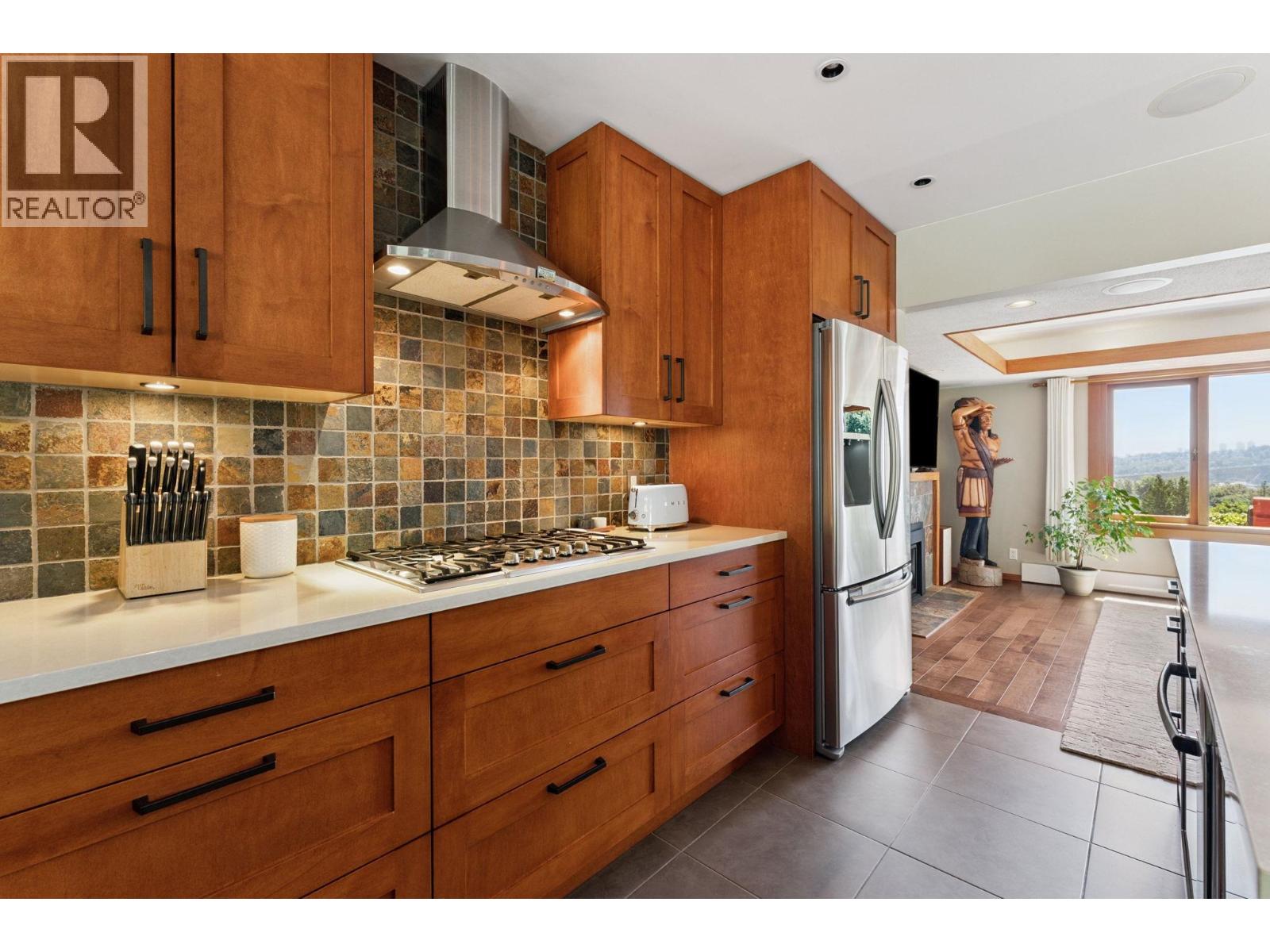 Photo 26 of 1206 Cloverley Street, North Vancouver BC