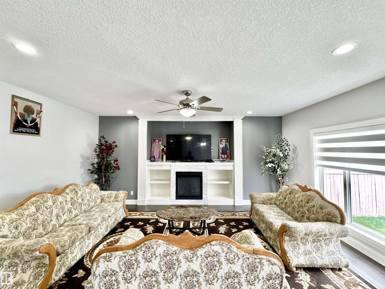 Photo 57 of 2212 22 St Nw, Edmonton AB