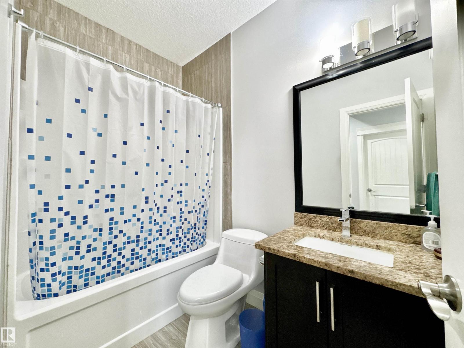 Photo 60 of 2212 22 St Nw, Edmonton AB