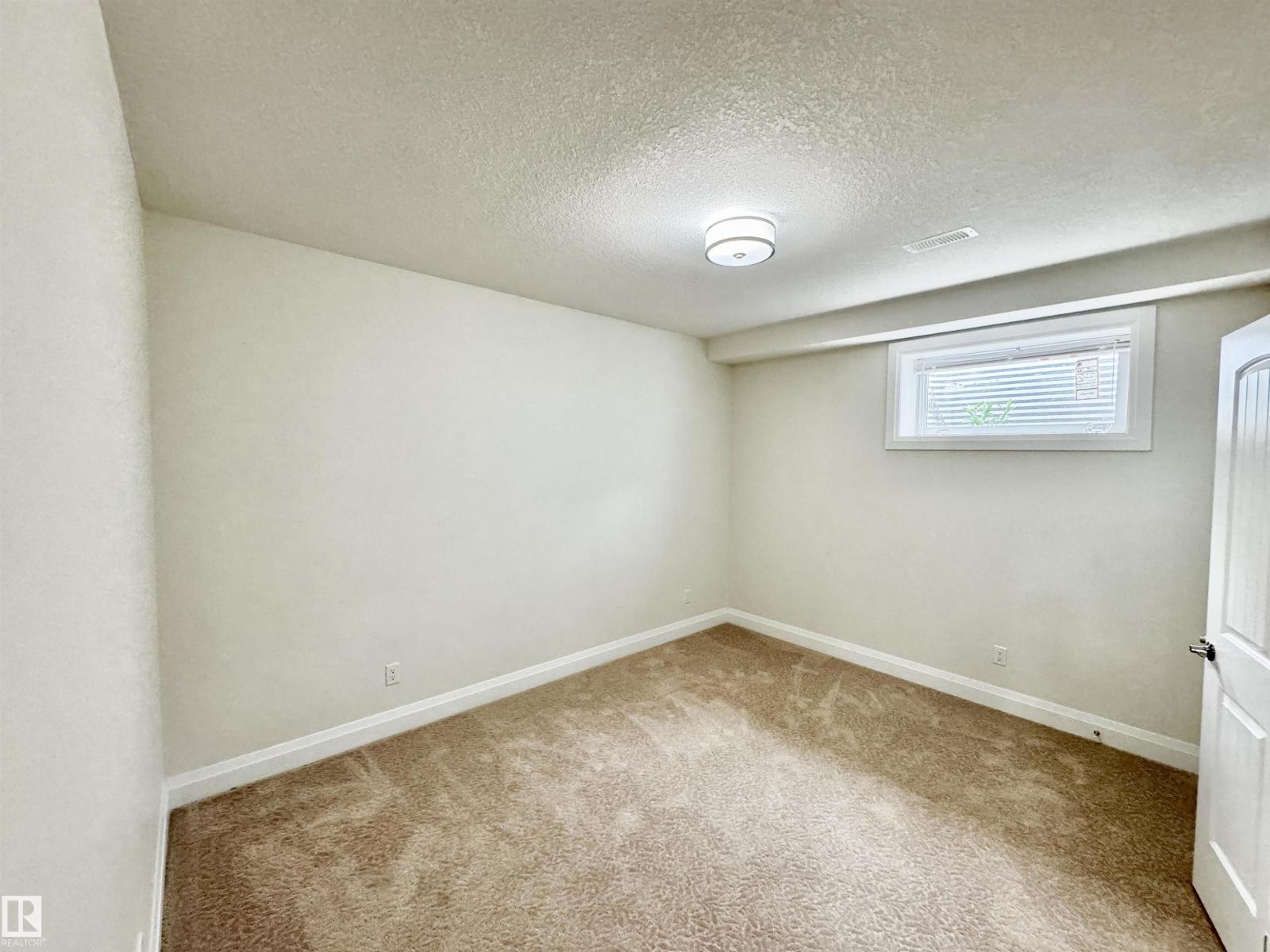 Photo 45 of 2212 22 St Nw, Edmonton AB