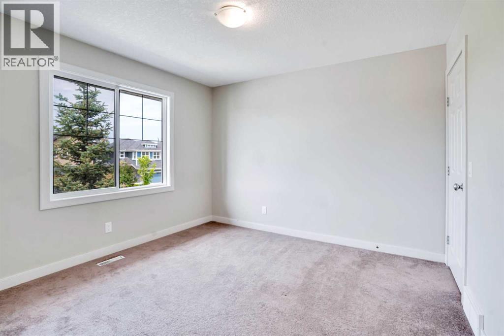 Photo 13 of 347 Evanston Drive Nw, Calgary AB